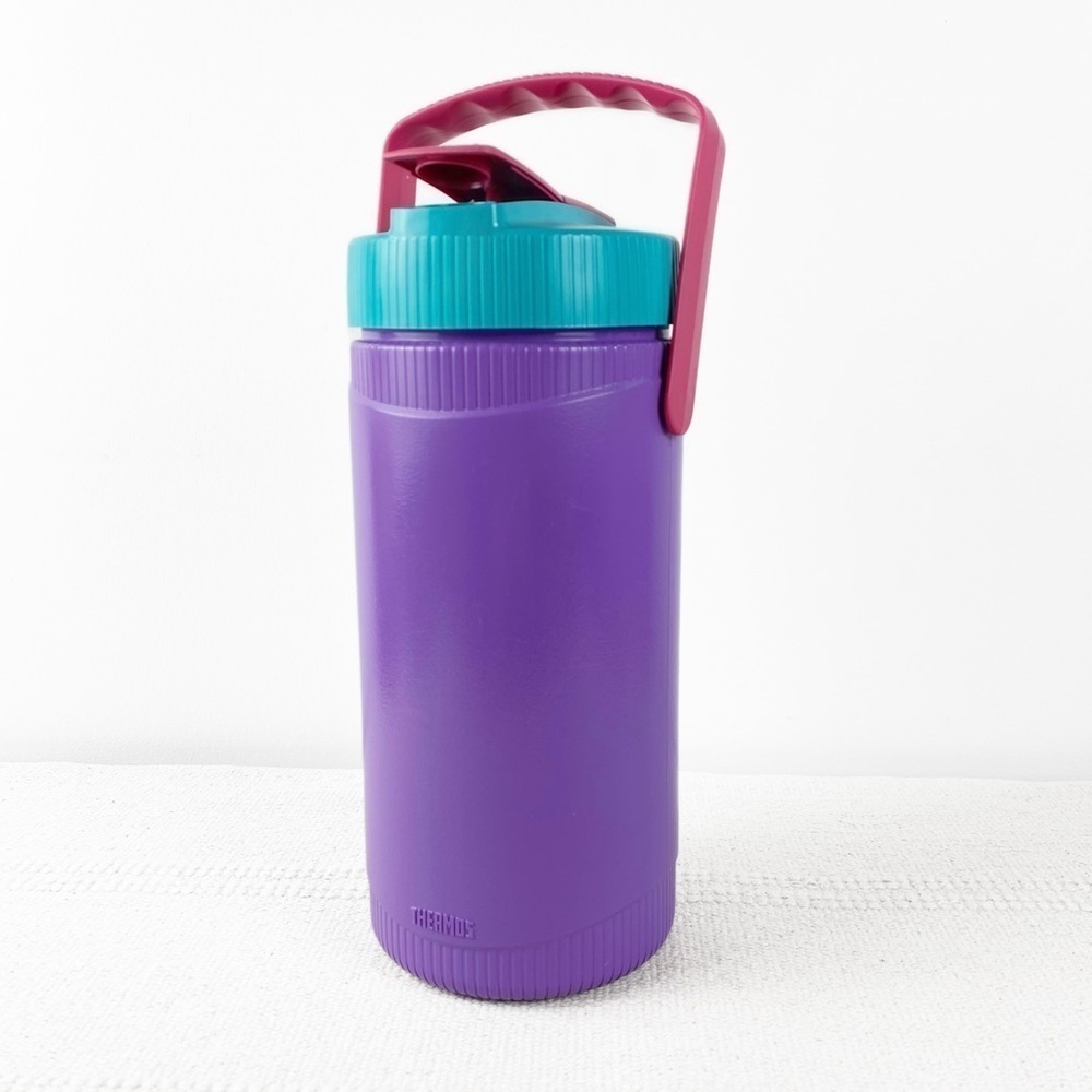 Vtg Thermos 90s water jug water bottle Colorblock 48 oz Like New!